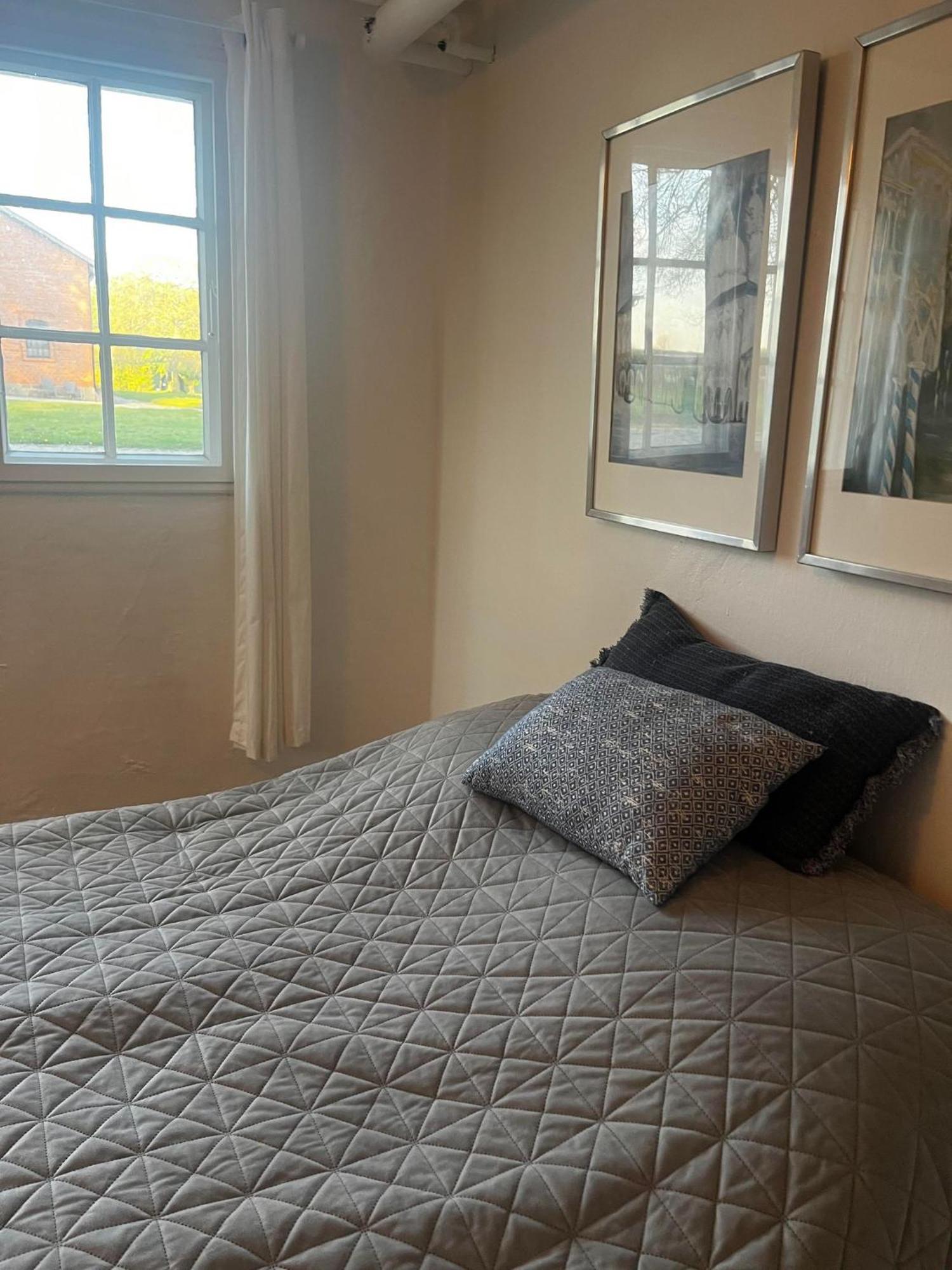Rosenlund Gods - Kaelder B&B Sakskøbing エクステリア 写真
