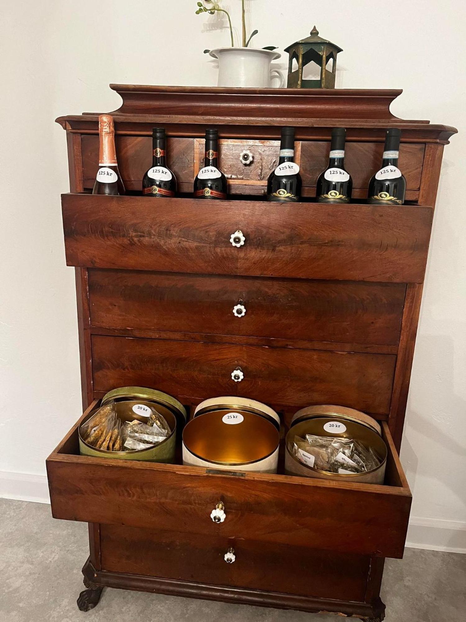 Rosenlund Gods - Kaelder B&B Sakskøbing エクステリア 写真